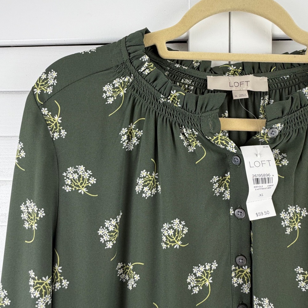 LOFT Blouse XL Green Floral Smocked Ruffle Neck Long Sleeve NEW - Picture 6 of 15